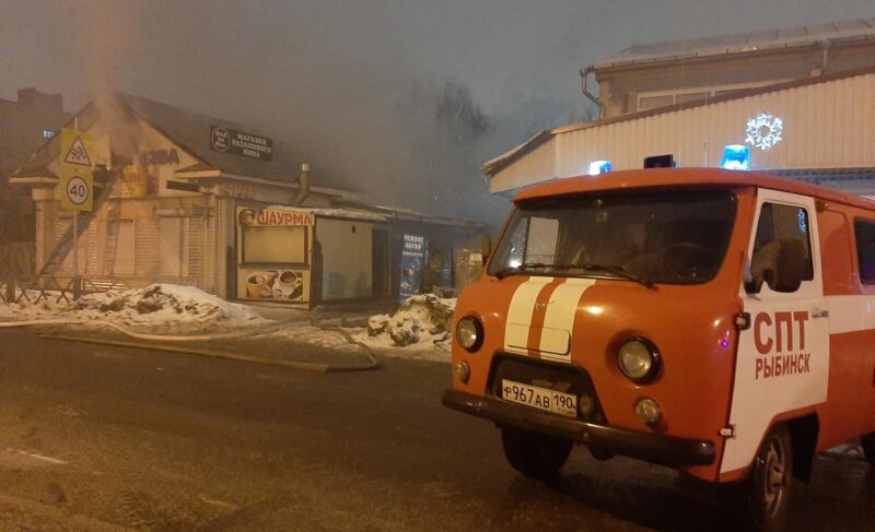 В Рыбинске горела «Изба»