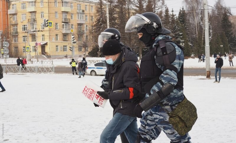 Несогласованная протестная акция в Рыбинске: площадь Дерунова оцепили, есть задержанные