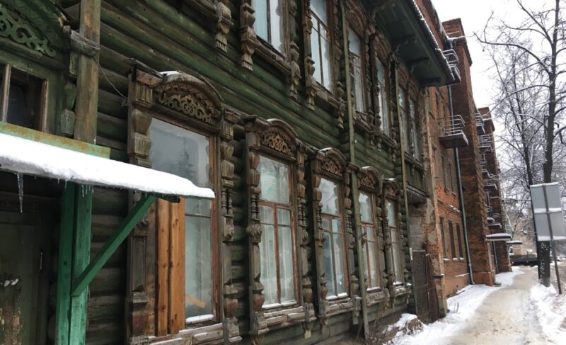 Историческое здание на Большой Казанской гибнет из-за формальностей