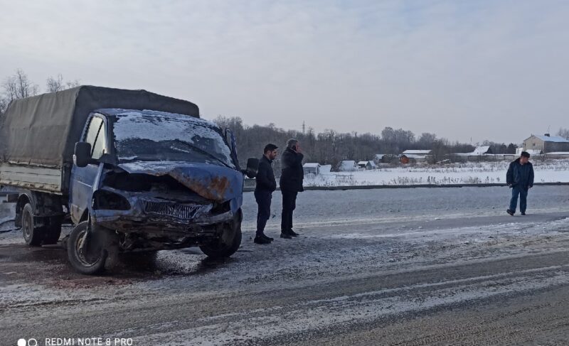 В ДТП под Рыбинском пострадали два человека