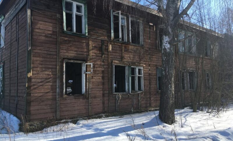Один снести, второй законсервировать. Прокуратура нашла два нарушения в содержании зданий