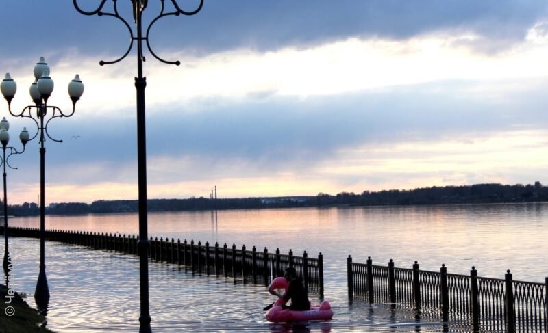 Подтопление набережной в Рыбинске: уровень воды ещё немного поднялся