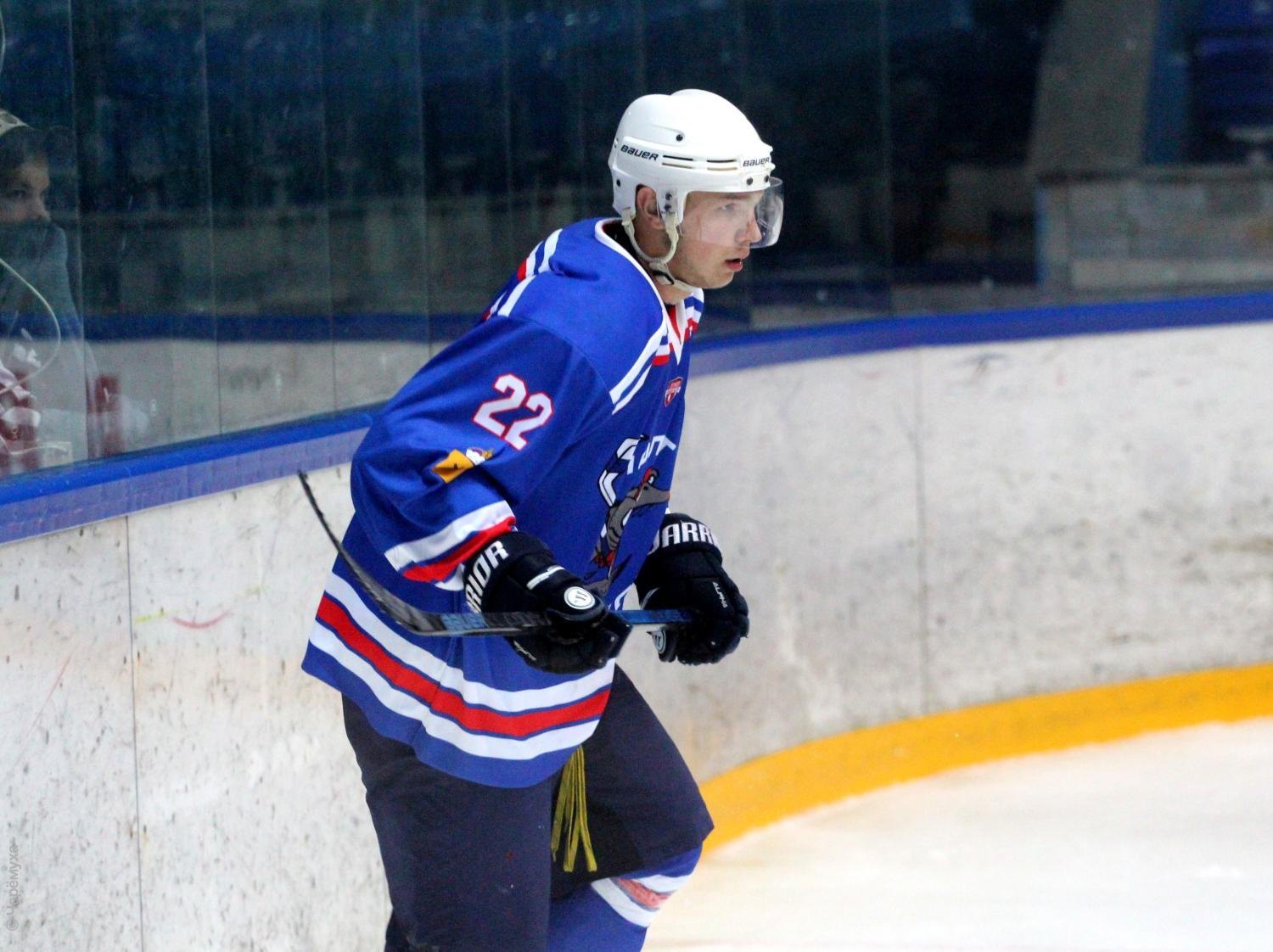 Максим Соболев хоккей