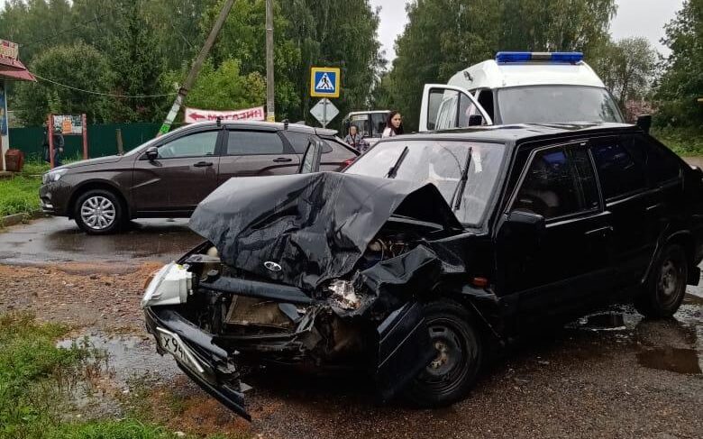 В ДТП под Рыбинском пострадал двухлетний мальчик. От серьёзных повреждений малыша спасло автокресло