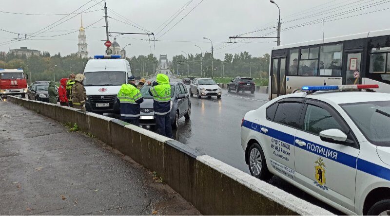 В Рыбинске сбили двух пешеходов. Пострадавших госпитализировали