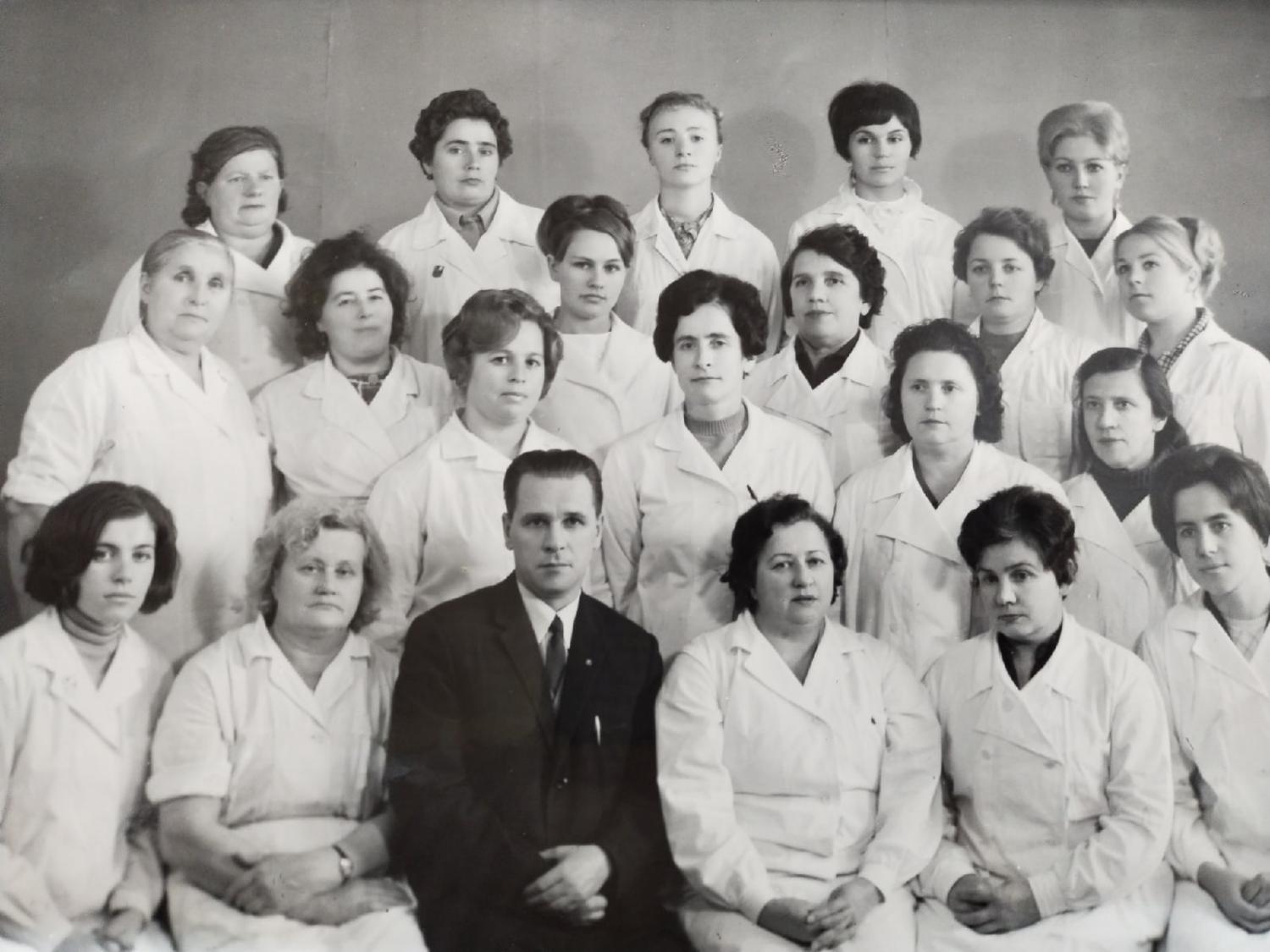 Глазные отделения больницы 2. Медработники 1988 год. Старые больницы Москвы. Рыбинская горбольница 1. Офтальмологическая больница Саранск.