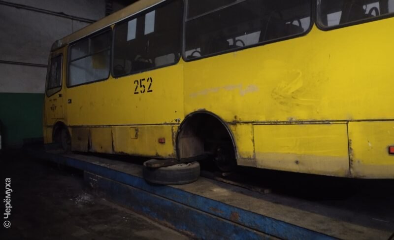 На территории ПАТП №1 сгорели два автобуса. Транспорт готовили к утилизации