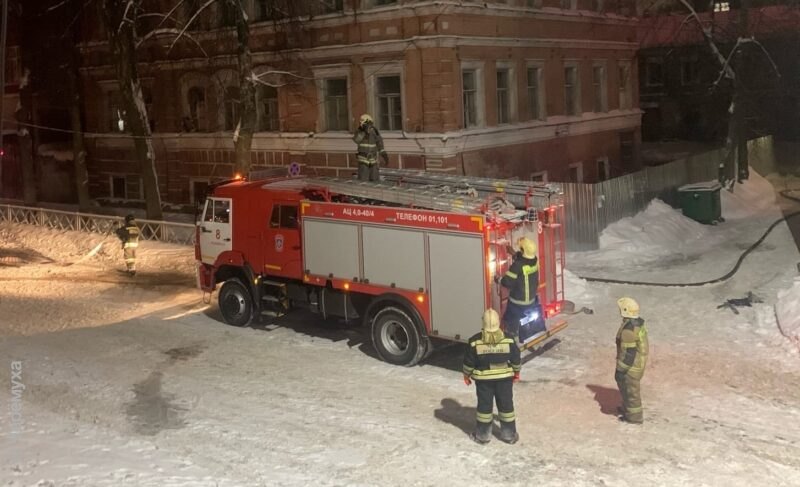 Пожар в новогоднюю ночь: в Рыбинске горел дом Расторгуева