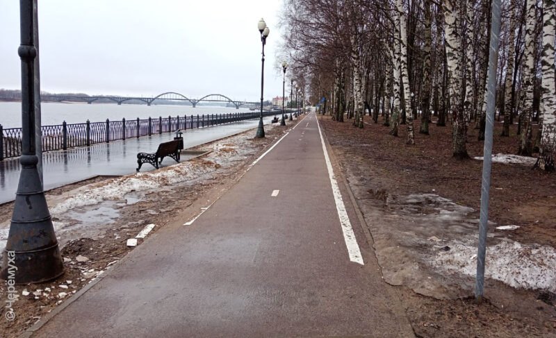 Ситуация с велодорожками в Рыбинске: разметка отваливается, работы не идут, активисты ждут встречи с властями