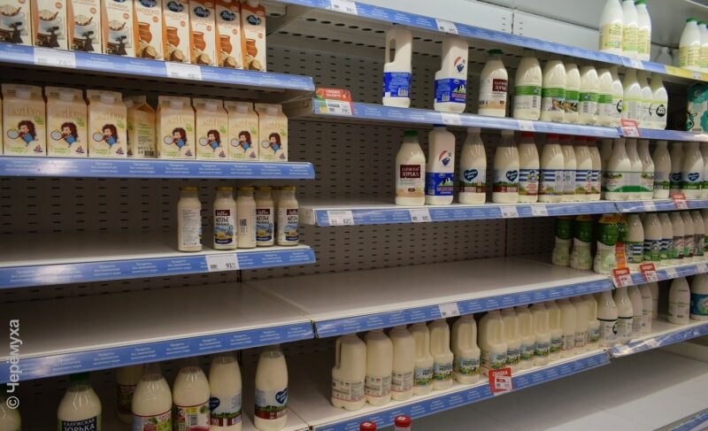 Слили из цистерны и заменили водой: в Переславском районе задержали 11 подозреваемых в крупной краже молока