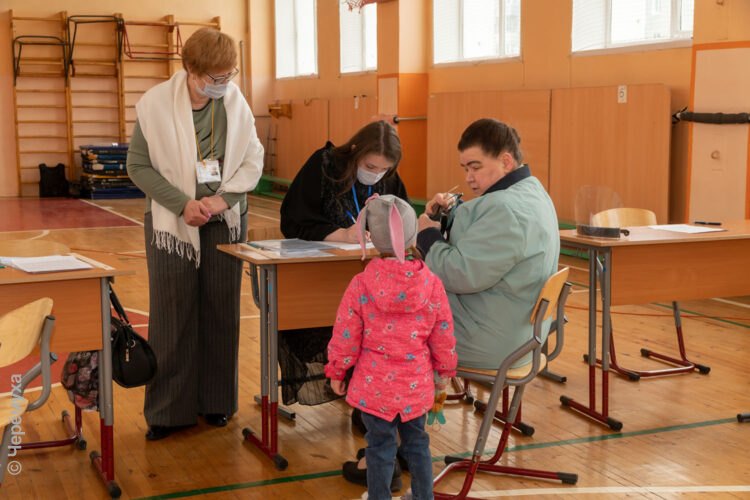 Досрочные выборы главы в Рыбинске: по состоянию на полдень явка составила 6%. Фото