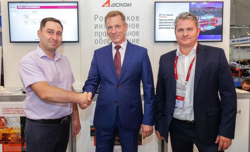 В РГАТУ внедрят отечественное программное обеспечение. Соглашение подписали на форуме «Армия-2022»