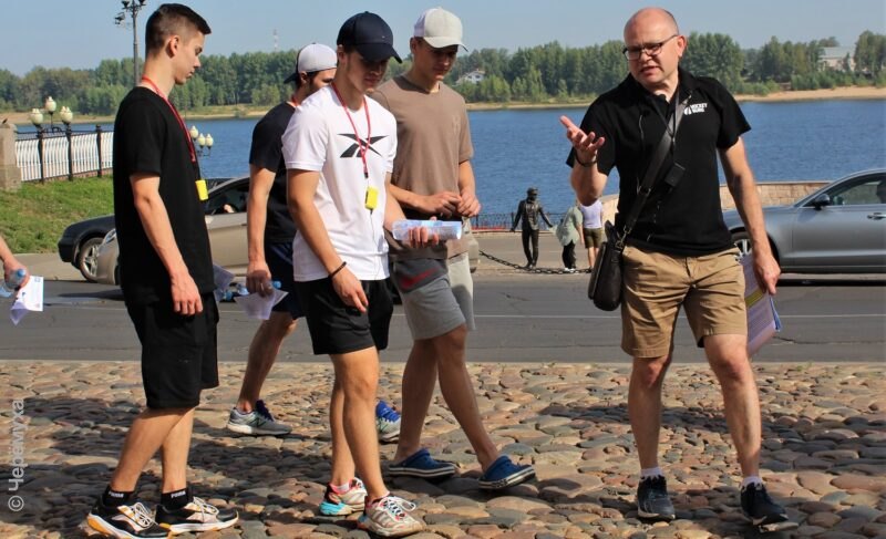 Не спортом единым. В Рыбинске для хоккеистов провели выездное занятие. И это необычный проект!