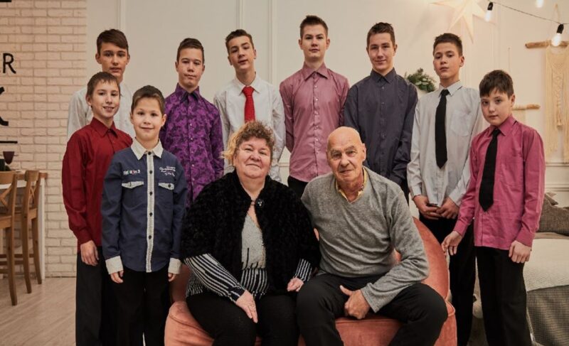 28 мальчиков! Многодетная семья Румянцевых из Рыбинска — в числе победителей всероссийского конкурса