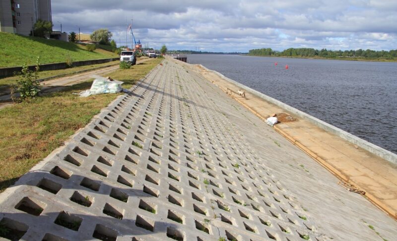 Ремонт берегоукрепления в Северном могут завершить в ноябре