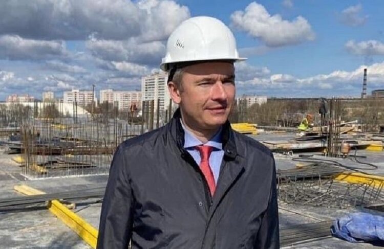 Виктор Жучков покидает пост директора областного департамента строительства