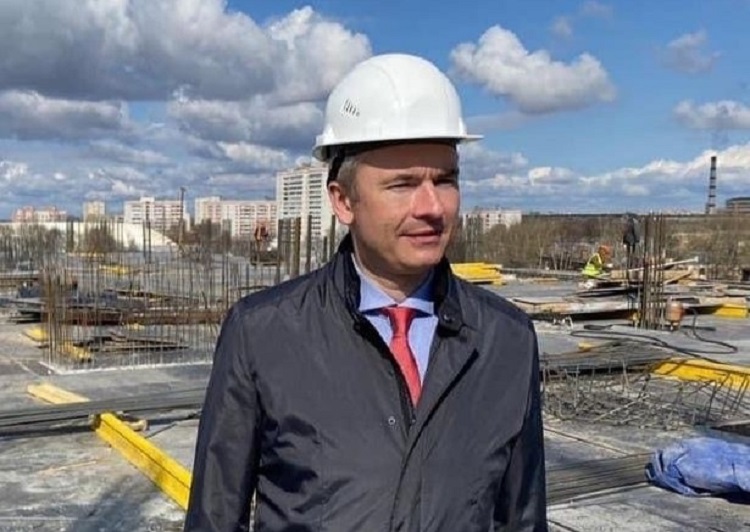 Виктор Жучков покидает пост директора областного департамента строительства