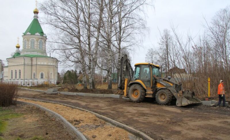 Ремонт дорог в Заволжье, QR-коды в «Маленьком Рыбинске» и планы по благоустройству: новости от горадминистрации