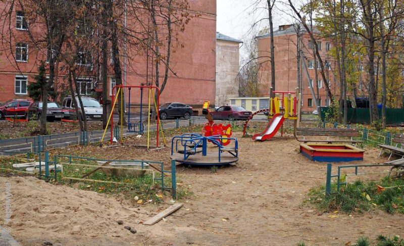 Средства на установку ограждений для детских площадок выделят по программе «Наши дворы»
