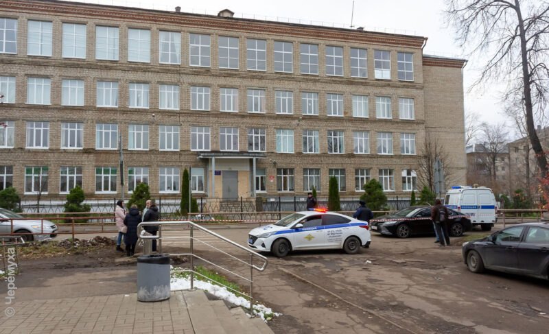 Дело об убийстве в школе №43 направят в суд. Обвиняемого подозревают в совершении других преступлений