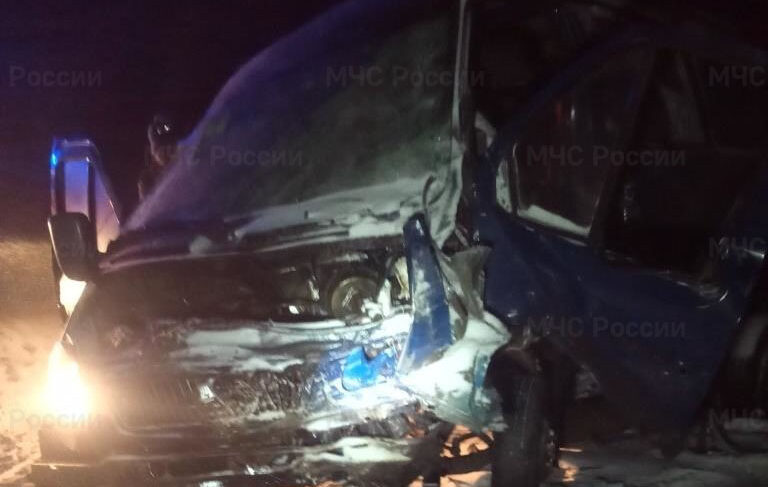 ДТП с погибшим на череповецкой дороге и сгоревшая машина под Рыбинском — сводка автопроисшествий за сутки