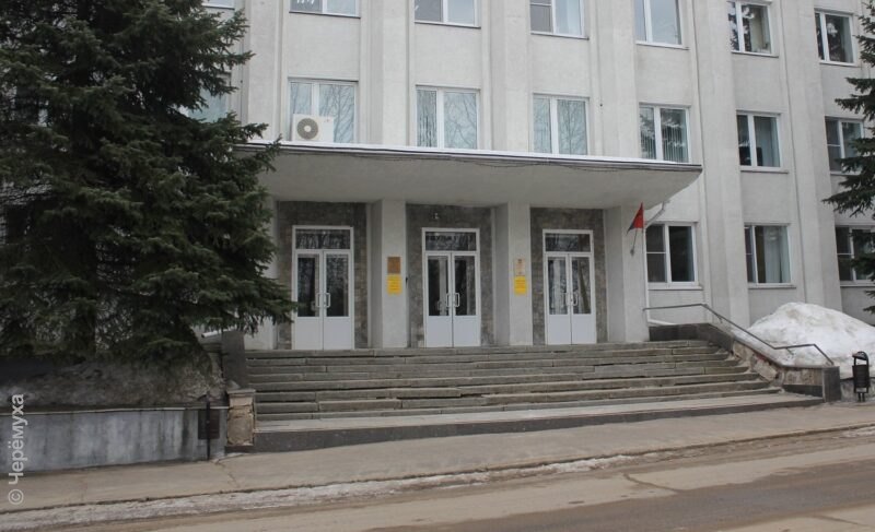 Администрация Рыбинска предлагает предприятиям обустроить парковки. На каких условиях