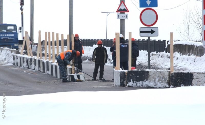 В течение недели движение по Волжскому мосту на ночь будут закрывать полностью