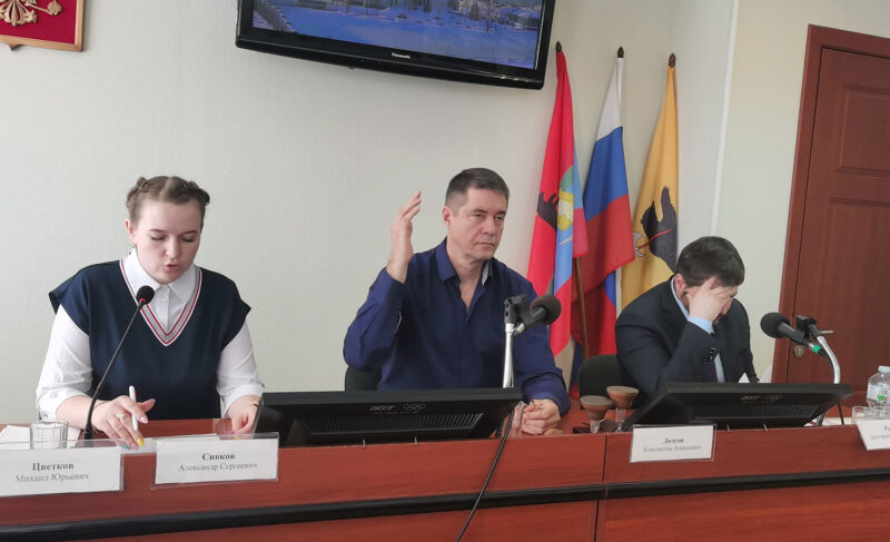 Про Мэрилин Монро, замов и зарплату главы. Депутаты рассмотрели поправки к бюджету и вопросы, связанные с работой администрации