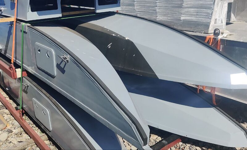 Новое дело о контрабанде: таможенники признали корпуса прогулочных лодок продукцией военного назначения