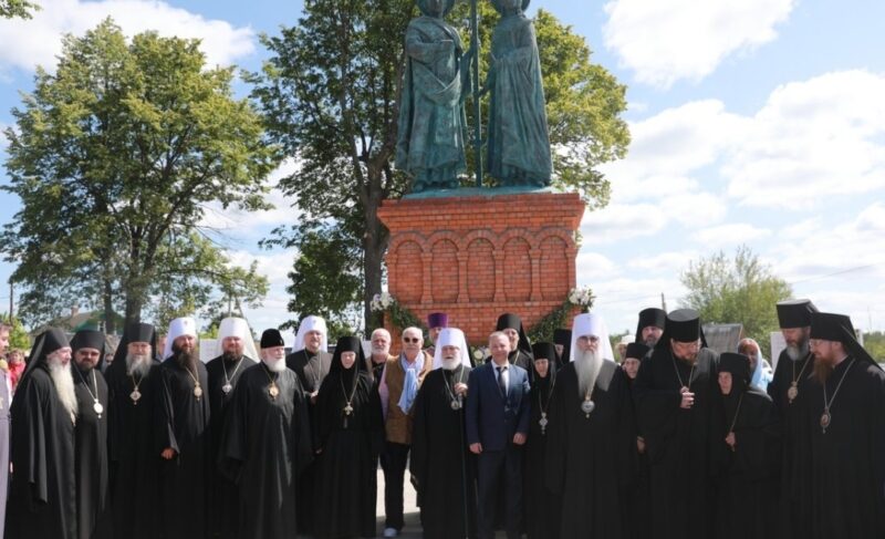 В Ростовском районе отметили 600-летие Годеновского креста