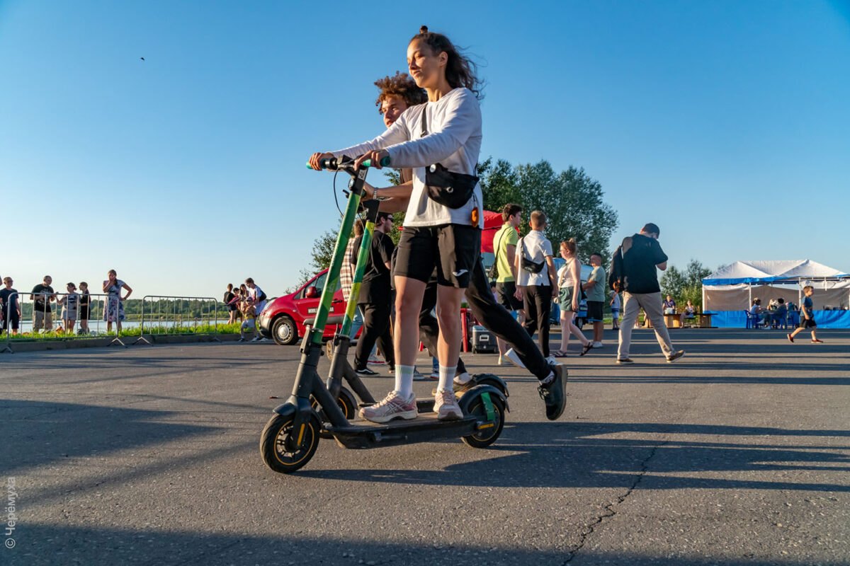 Танцевальная в машину 2023. Фоторепортаж день города Рыбинска. Танцы авто loarradler.