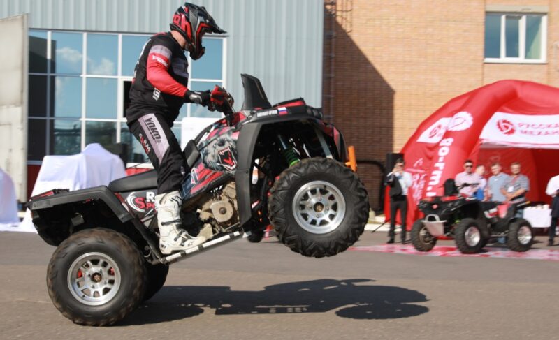 «Русская механика» запустила серийное производство новых моделей снегоболотоходов