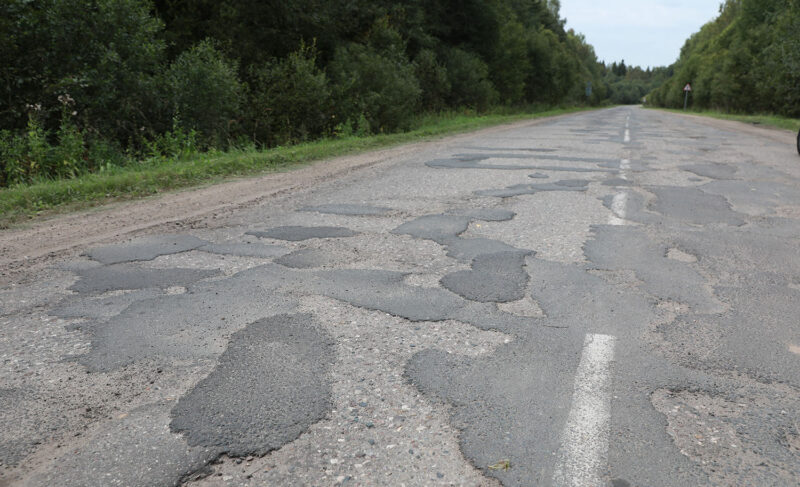 Ремонт коммунальных сетей и рыбинская трасса — планы по Большому Селу на 2024-й