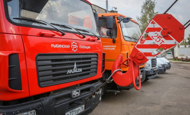 «Рыбинская генерация» обновила парк техники. Старый самосвал отдают в «ДЭС»