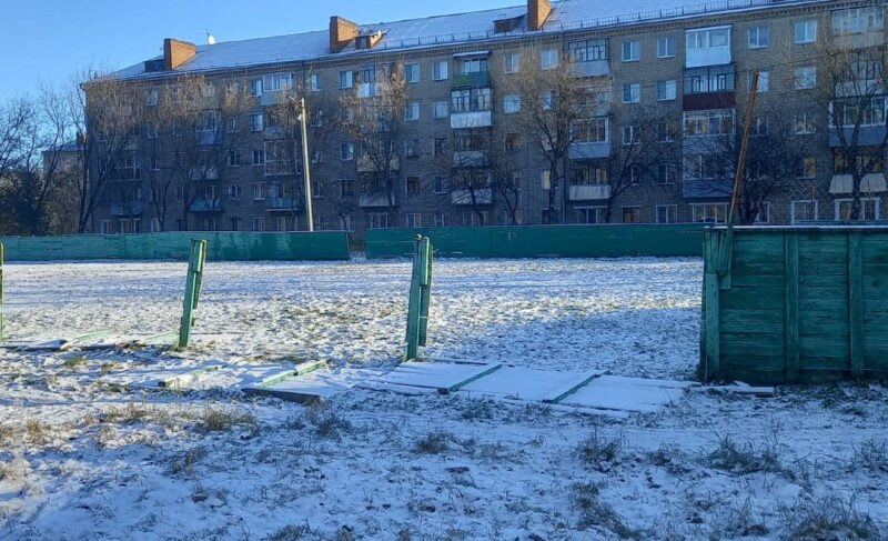 Корту — быть! На улице Боткина в Рыбинске начали первый этап благоустройства