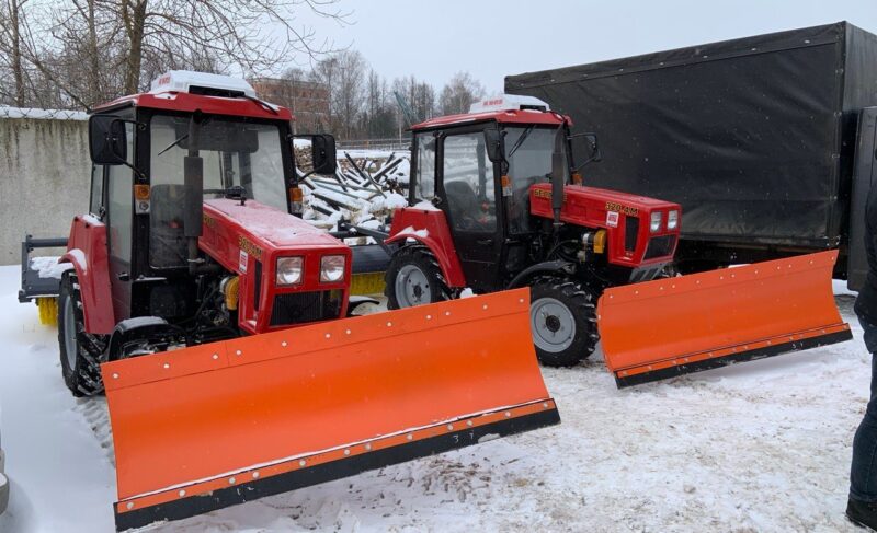 Какую технику для содержания дорог закупают в Ярославской области?