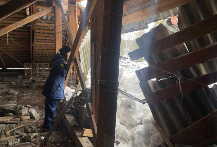 Обрушение крыши в Тихменево: управляющую компанию оштрафовали на 250 тысяч рублей