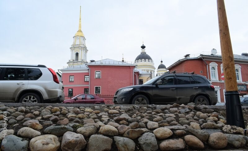 Теперь официально: в Ярославской области подписали приказ о платных парковках