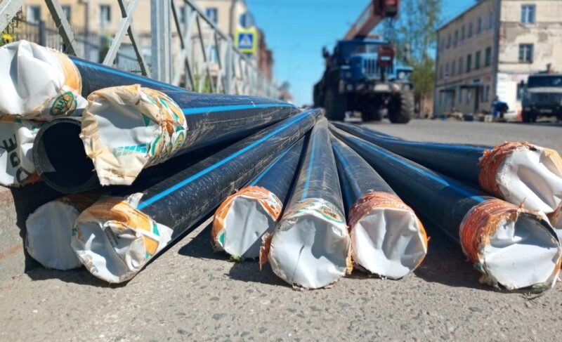 На Чкалова начали менять коммунальные сети. Это подготовка к капитальному ремонту