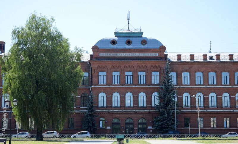 Утвердили предмет охраны здания Рыбинского авиационного колледжа