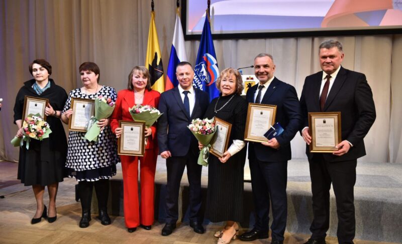 О чём говорили на форуме муниципальных депутатов ЕР с участием Михаила Евраева