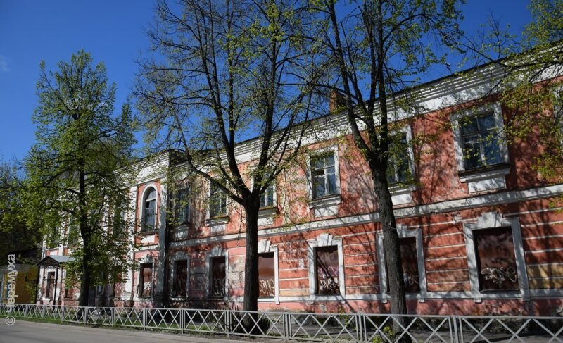 Ещё одна попытка: в Рыбинске снова выставили на торги здание бывшей Мариинской гимназии