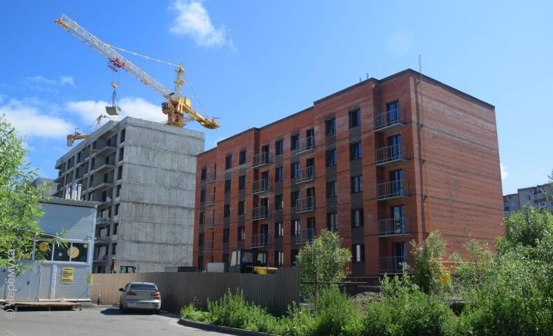 Подарок к праздникам: в администрации Рыбинска назвали сроки выдачи ключей жильцам дома на Корнева