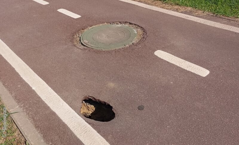 Провал у колодца: велодорожке в Волжском парке нужен ремонт