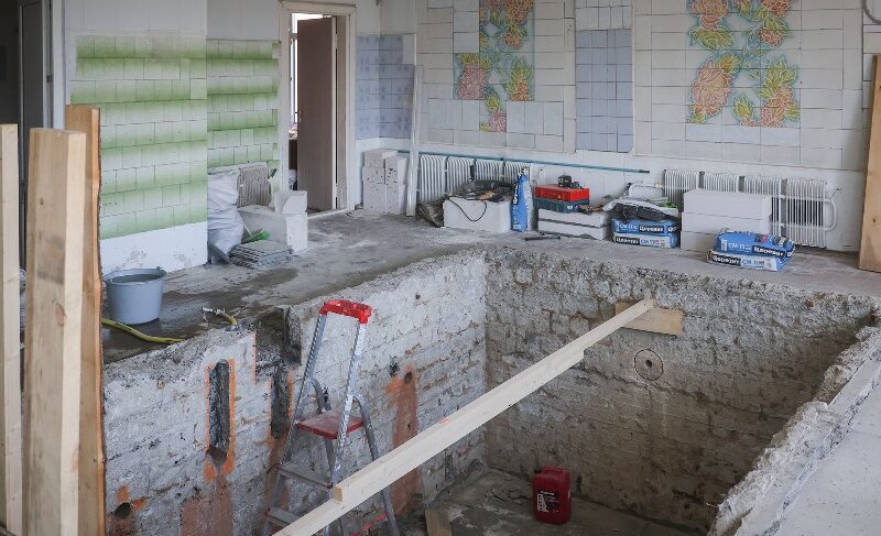 В Рыбинске реконструируют бассейн для реабилитации детей и взрослых