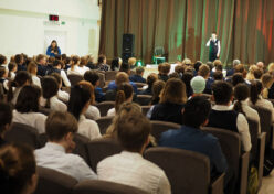 OLYMPUS DIGITAL CAMERA