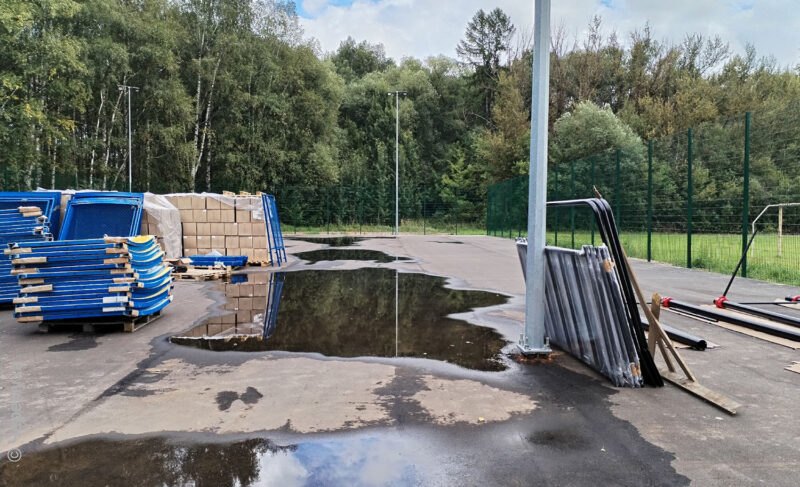 Как идёт строительство первой «умной» спортплощадки в Рыбинске? (Похоже, так себе)