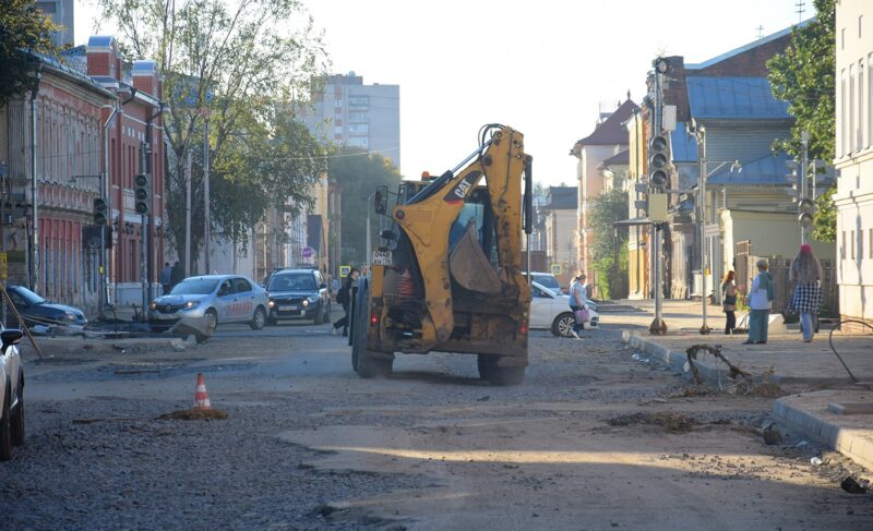«Хочется, чтобы было как лучше, а не как всегда». Что думают рыбинцы о ремонте улицы Чкалова