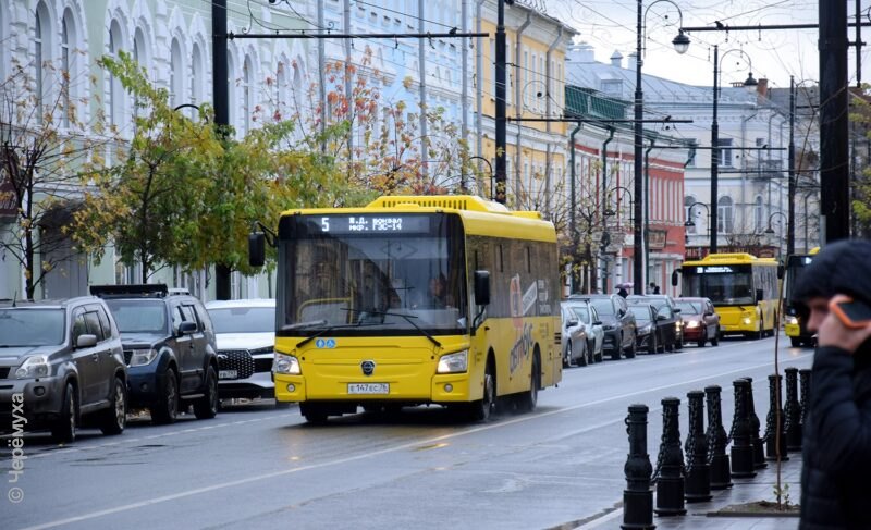 «Давайте пригласим губернатора». Какие доводы приводят рыбинские депутаты против остановки движения по Крестовой