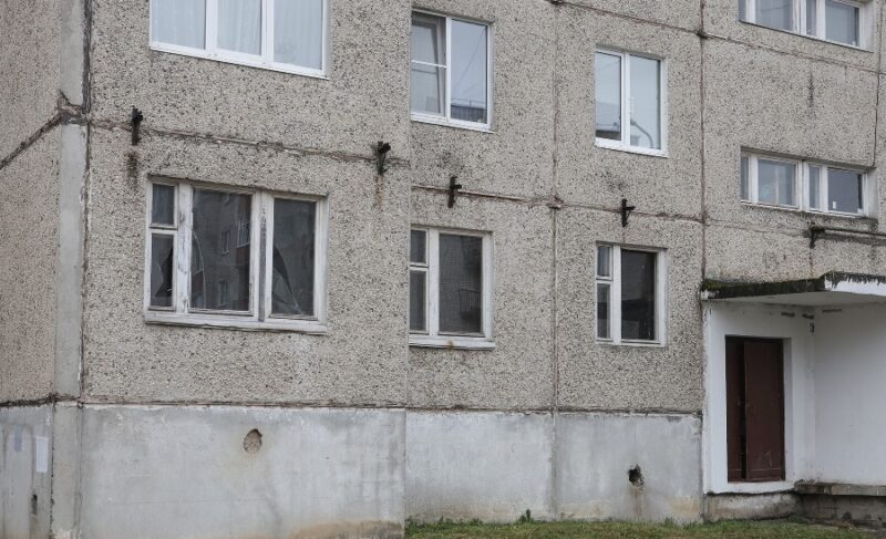 В Рыбинске женщину выселили из квартиры за долги и антисанитарию